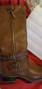 NIB knee high brown boots
